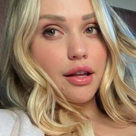 miamalkova star xxx photo