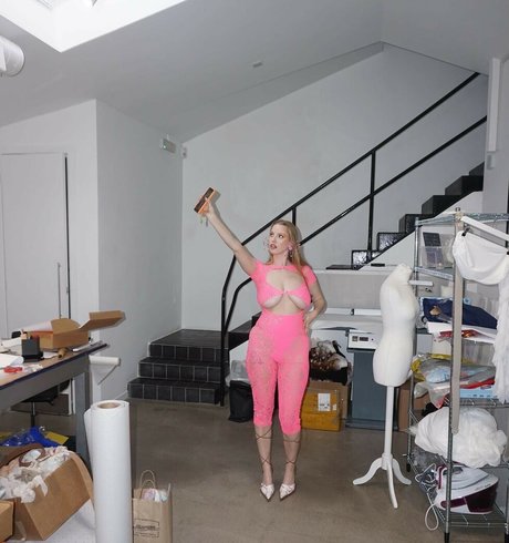 Eliza Goldsmith star sex img