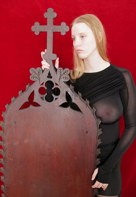 Eliza Goldsmith pornstar erotic photo