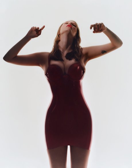 Eliza Goldsmith star beautiful photos