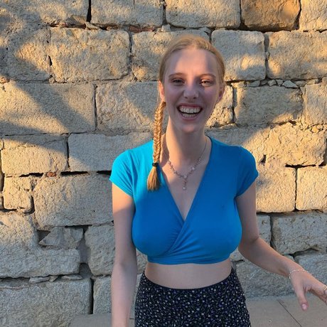 mom onlyfans hot pics