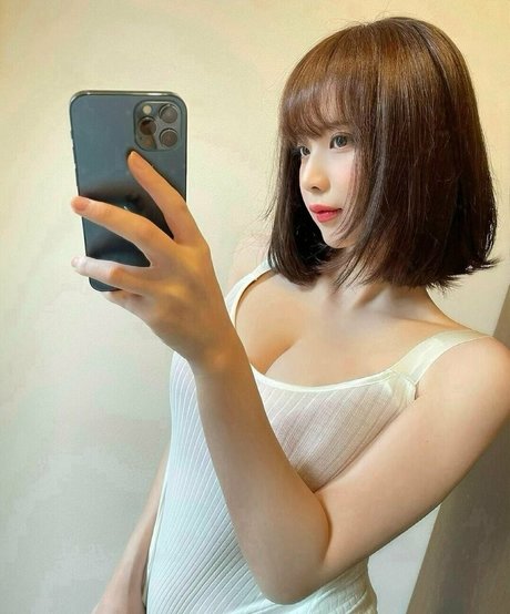 h___ruu1 high quality star photo