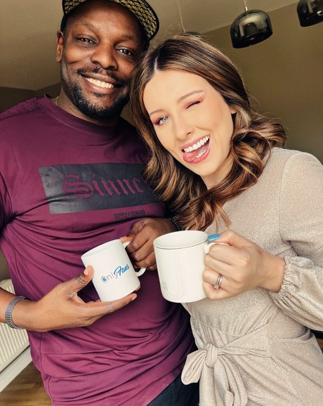 ErinMoore high quality model pic