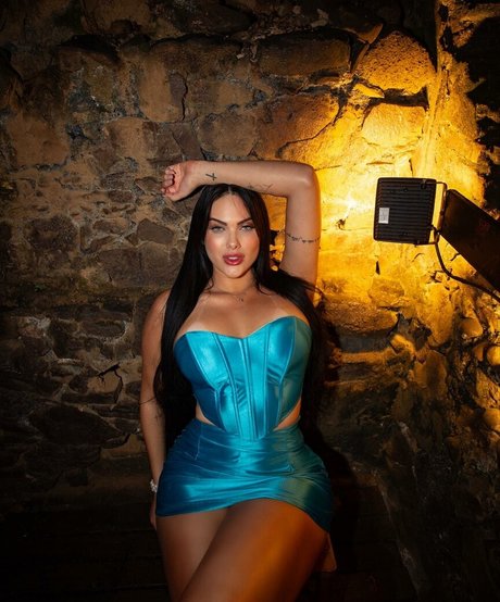 Emily Garcia model top picture