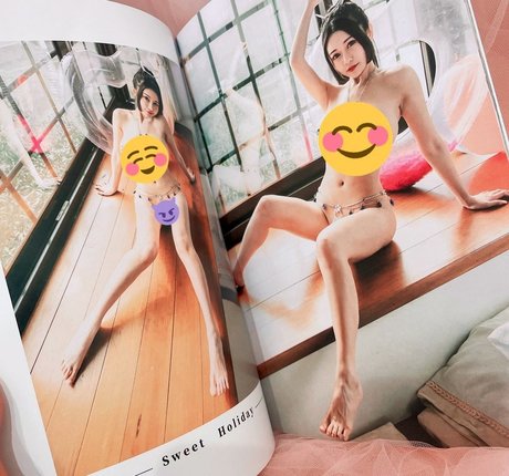 asian top onlyfans adult pics