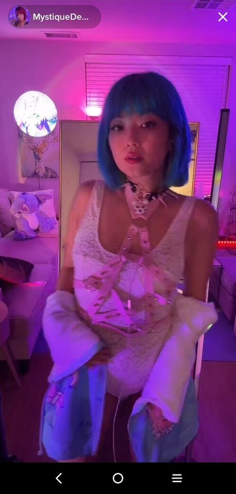 Mystiquede xxx model archive