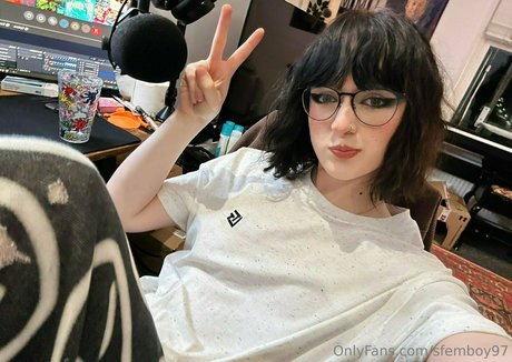 sfemboy97 pornstar naked archive