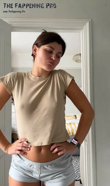 big tits squirt onlyfans hot sex picture