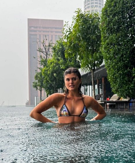 livefitelle model nudes photo