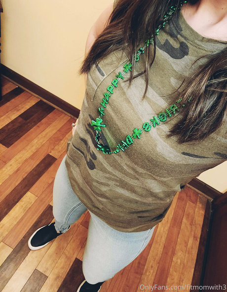 curvy kitty onlyfans hot nude galleries