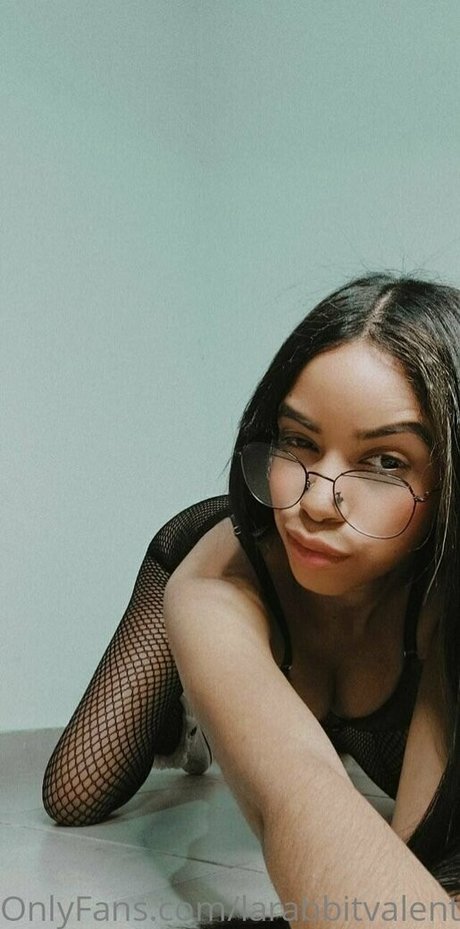 larabbitvalentinaof star nude images