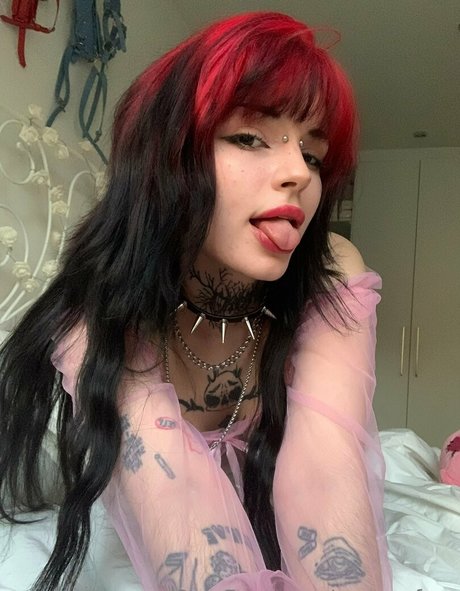 elfsandi pornstar pretty photo