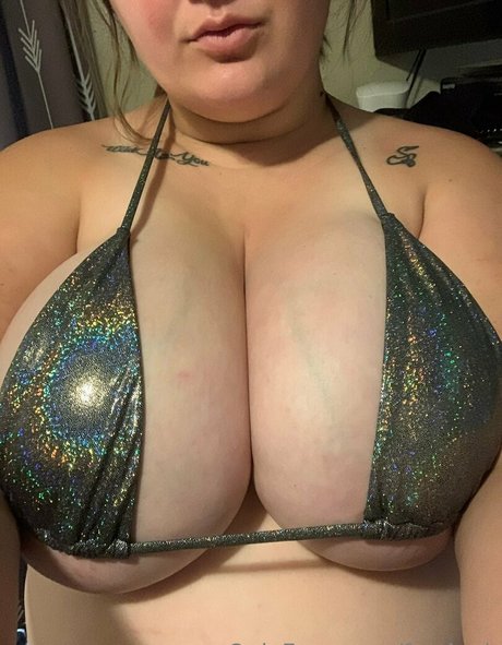 fostleah star erotic pics