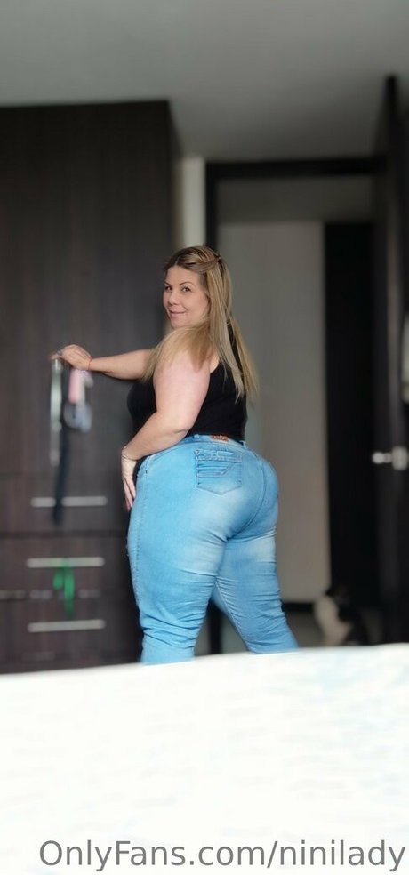 ninilady sexy pornstar pictures