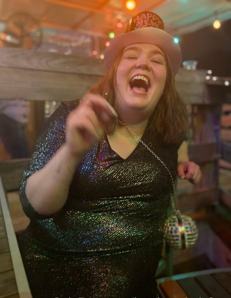 lavalampladyfree naked pornstar photo