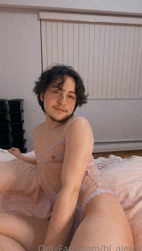 xox0kai0xox naked pornstar images