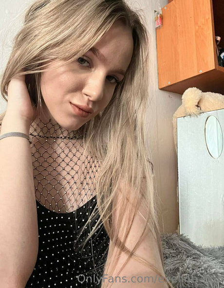 eveline hot model nice photo