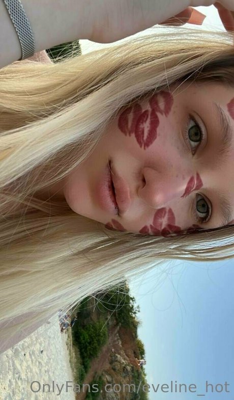 eveline hot exclusive actress img