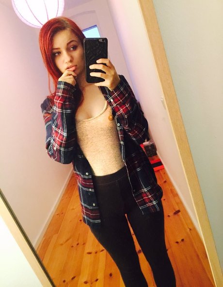 curvy teen onlyfans erotic images