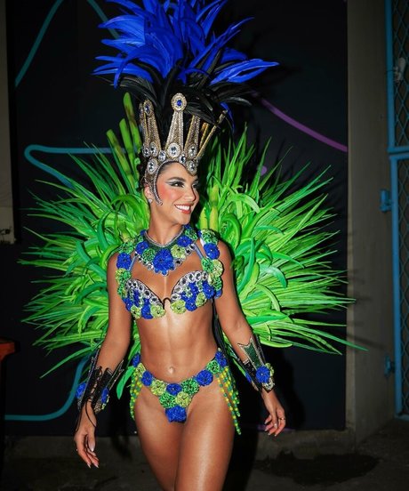 Gabriela Versiani best actress picture