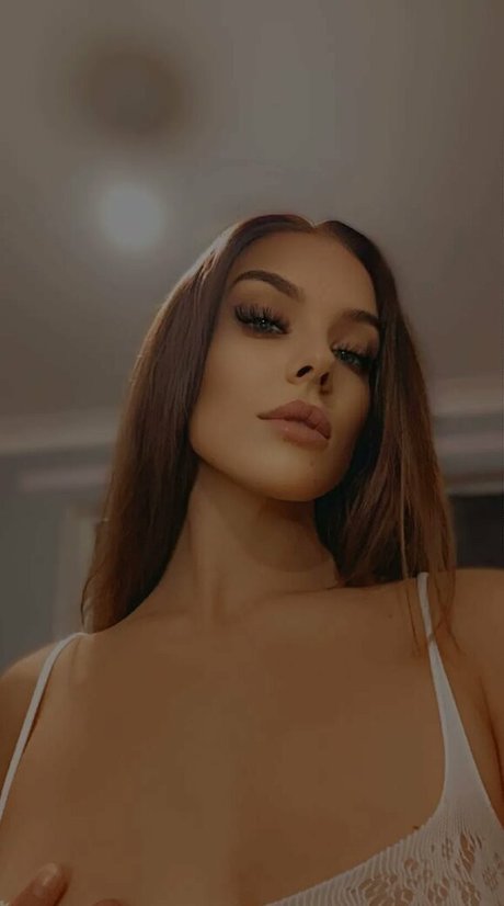 curvy kitty onlyfans beautiful naked photos