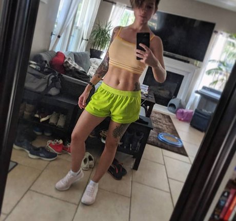 Soe Gschwind perfect star pics