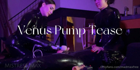 blonde small tits onlyfans pretty archive