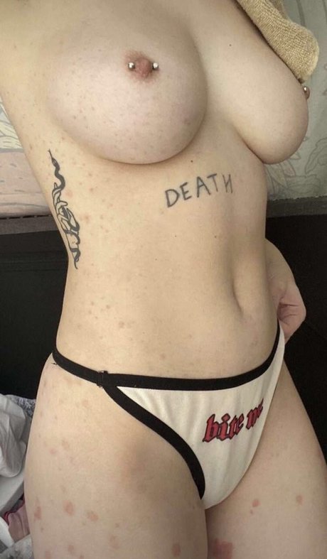 Radianttoilet star free pic