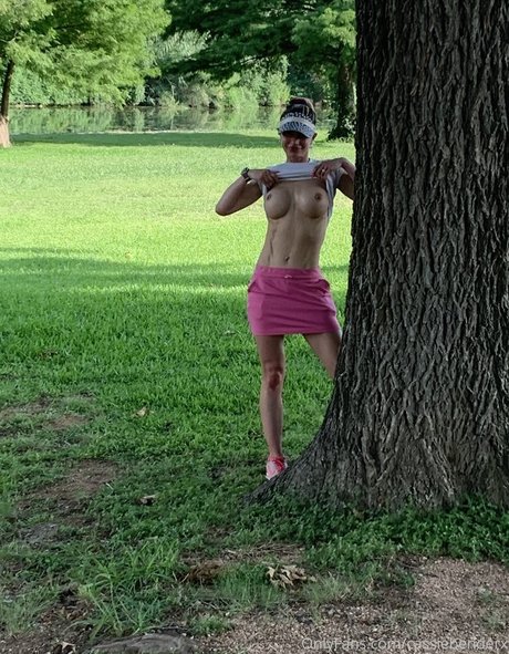 Cassie Bender top star picture