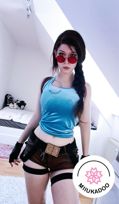 Miukadoo model beautiful picture