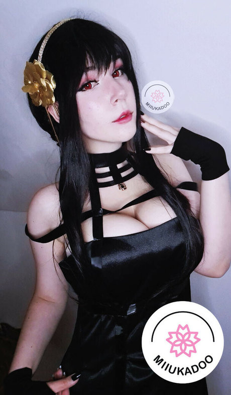 Miukadoo erotic star picture