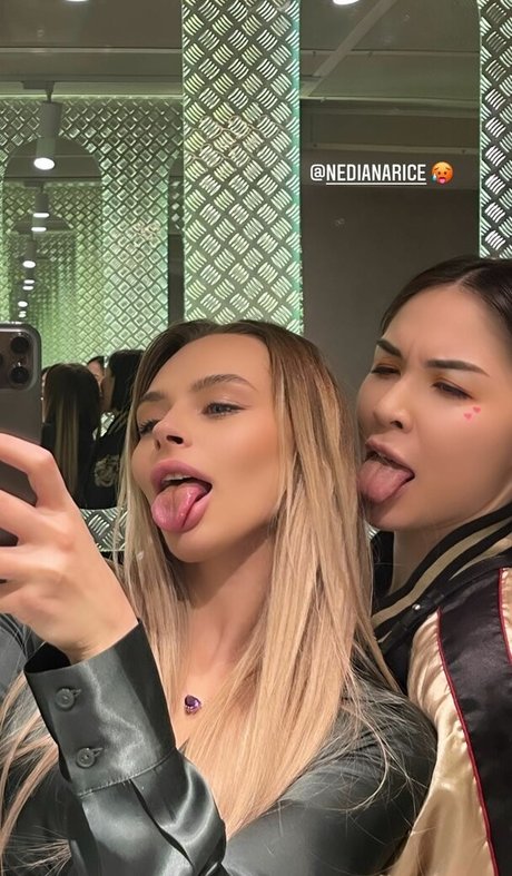 DianaRice hot actress gallery