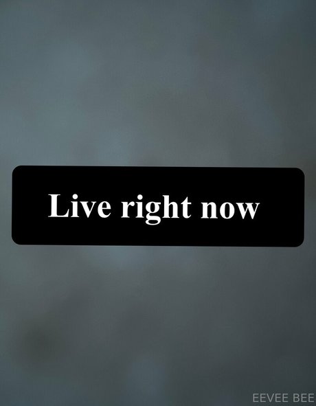 Eevee Bee high quality actress img