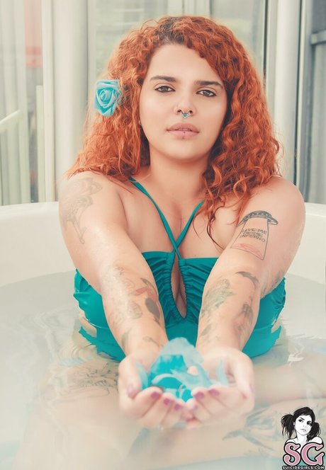 Kawrawr adult actress img