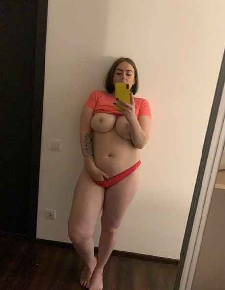 sweet kte nice model image