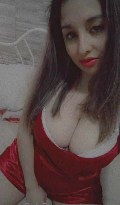 arya star pornstar nudes pics