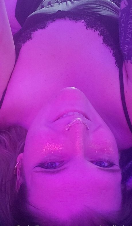 noradaylight naked star archive