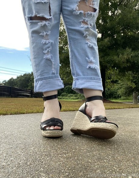 lovetori420 naked pornstar photo