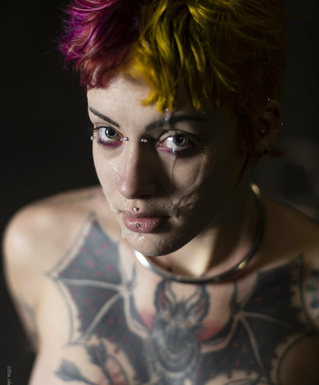 littlespittle model exclusive photo