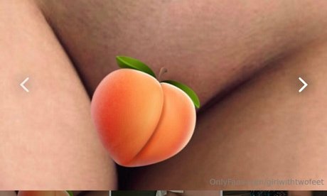 Brandi Britain model top photo