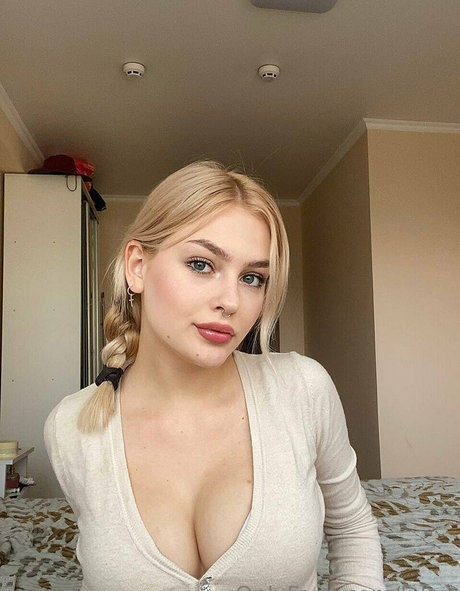 lilaxshy beautiful model gallery