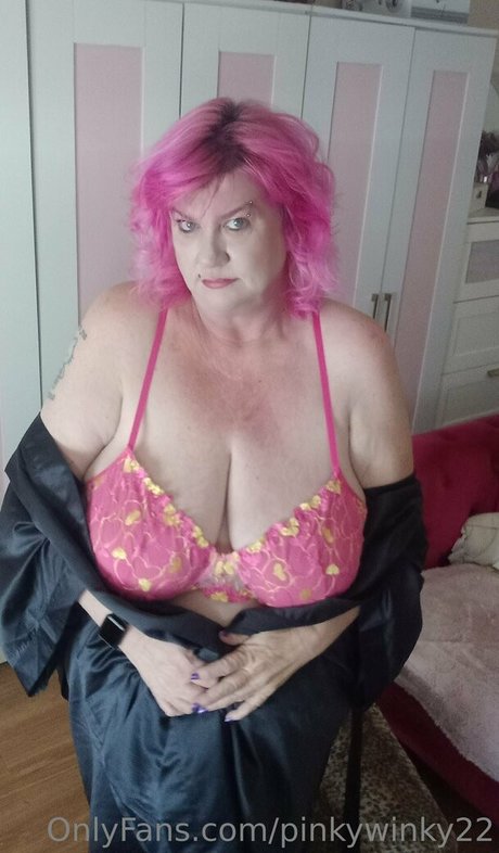 journalist onlyfans perfect image