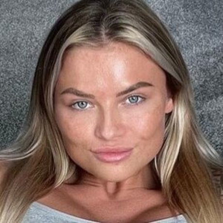 Bella Cox xxx model archive