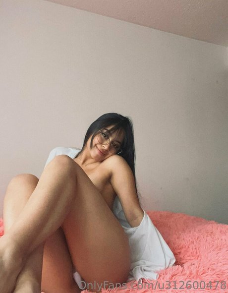 sweetiealiciaperez model sexy pics