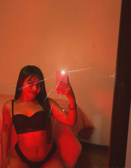 sweetiealiciaperez xxx model galleries