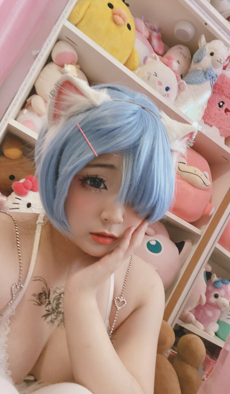 Donutskii star naked photos