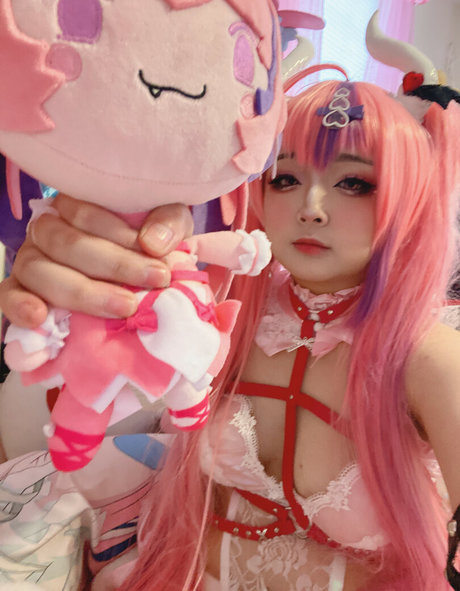 Donutskii star naked img