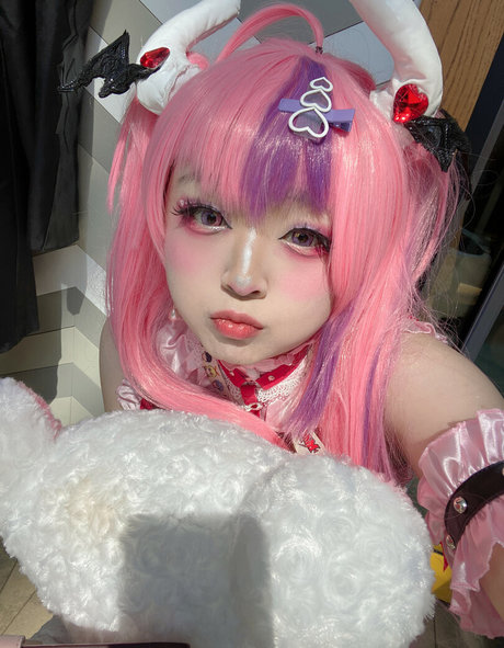 Donutskii pretty actress image