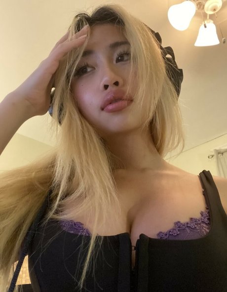 mature asian onlyfans porn pictures