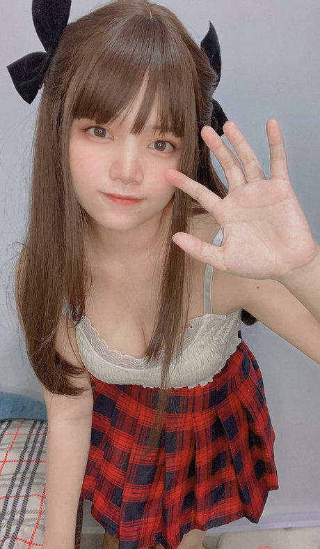 Angel Chan pretty pornstar pics